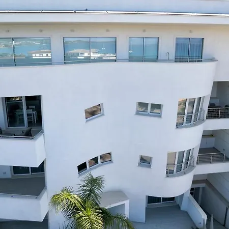 La Casa Di Gianluca * غولفو أرانتْشي